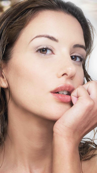 REGENYAL IDEA Lips